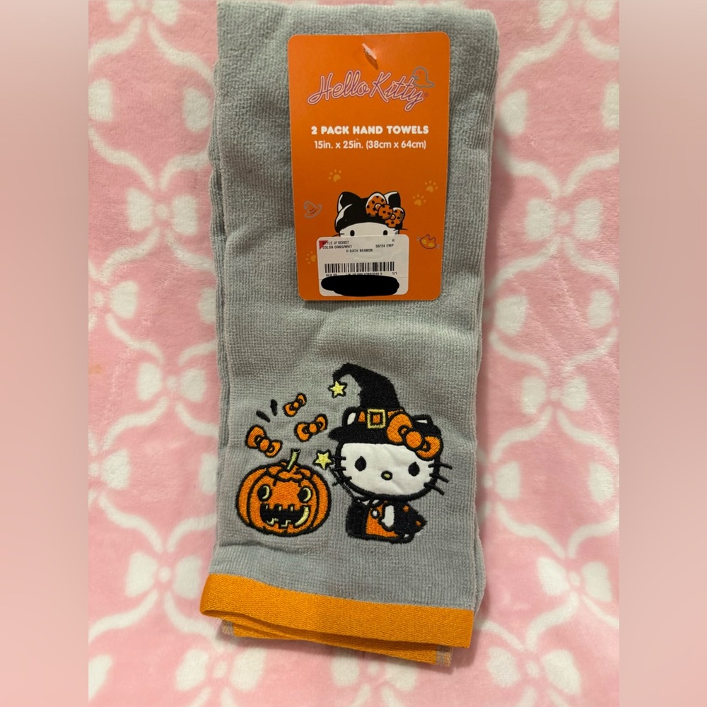 Hello Kitty Orange and Black Halloween Hand Towel Set